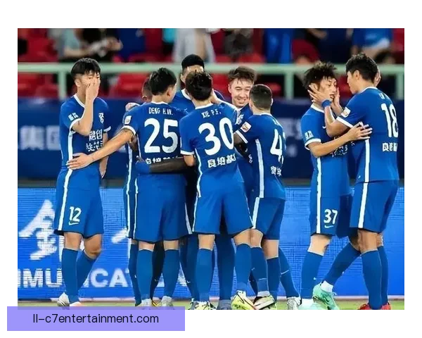刘殿座神勇扑救守护武汉三镇关键积分助力球队逆境奋战 刘殿座神勇扑救守护武汉三镇关键积分助力球队逆境奋战